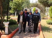 SESLİ KÜTÜPHANE - Fikret Yeni'den Çocuklar, Yaşlılar Ve Engelliler İçin Özel Projeler