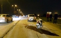 Otomobilin Çarptığı Motosikletli Bekçi Yaralandı