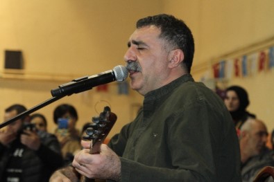 Tolga Sağ Ve Erdal Erzincan'dan Unutulmaz Konser