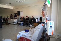 SAZLI SÖZLÜ - Amansız Hastalığa Kemoterapi Yerine Halaylı Ve Tiyatrolu Terapi