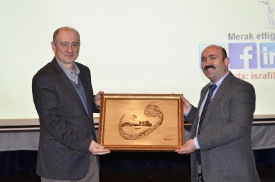 SAÜ'de Nano Teknoloji Konuşuldu