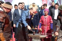 YURTDIŞI TÜRKLER VE AKRABA TOPLULUKLAR - Bilal Erdoğan Eskişehir'de Türkiye Söyleşileri'ne Katıldı