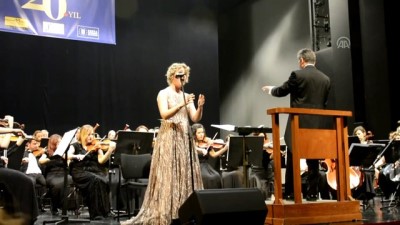 Bursa Bölge Devlet Senfoni Orkestrası Angela Ahıskal'ı Konuk Etti