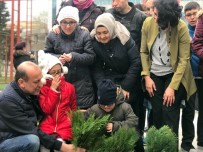 DOWN SENDROMU - Down Sendromlu Gençler Maharetlerini Sergiledi