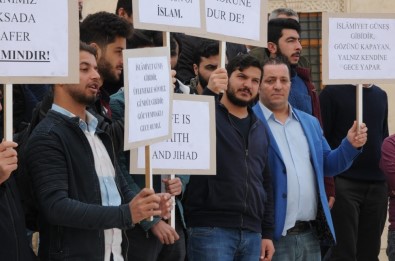 Öğrenciler Yeni Zelanda'daki Terör Saldırısını Kınadı
