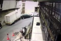 HALİDE EDİP ADIVAR - Ortalığı Savaş Alanına Çeviren Kamyonet Kamerada