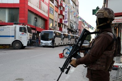 'Paralel Mahkeme' Kurup PKK'ya Para Aktardılar