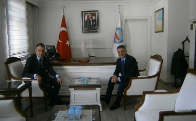 Vali Çağatay'dan Kaymakam Özkan'a Ziyaret