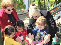 BELDIBI - 'Yaşlılara Saygı Haftası' Etkinliğinde Çiçek Diktiler