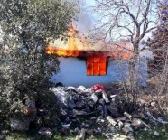 Adana'da Ev Yangını Haberi