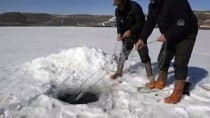 ESKIMO - Bahar Gelince Eskimo Usulü Avcılığa Veda Ettiler