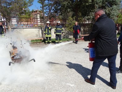 Hisarcık Milli Eğitim Müdürlüğünün Yangın Söndürme Ekiplerine Eğitim