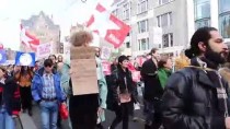 AYRIMCILIK - Hollanda'da Irkçılığa Ve Ayrımcılığa Karşı Gösteri