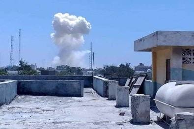 Somali'deki Patlamada Ölü Sayısı 11'E Yükseldi