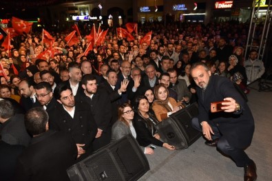 Alinur Aktaş'tan Yıldırım Ve İnegöl'de Gövde Gösterisi