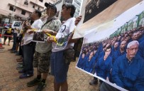 ZORUNLU EĞİTİM - Çin, Batılı Diplomatları Sincan'a Götürüyor