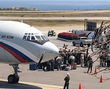 Rusya'dan Venezuela'ya 2 Uçak Dolusu Malzeme Ve 99 Askeri Personel İddiası
