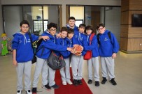 BASKETBOL TAKIMI - Tekfenli Basketçiler Rakip Tanımıyor