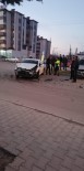 Afşin'de Trafik Kazası Açıklaması 3 Yaralı