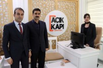 OTOBÜS DURAĞI - Bitlis'teki 'Açık Kapı' Birimi Her Derde Deva Oluyor