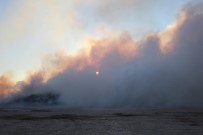 KEMER BELEDİYESİ - Çöp Toplama Merkezindeki Yangın Kontrol Altına Alındı