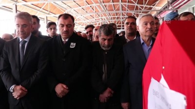 Kazada Yaşamını Yitiren Komandonun Cenazesi Defnedildi