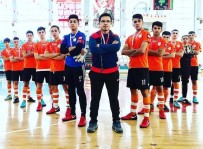 KAYSERİ LİSESİ - Liseler Arası Futsal Şampiyonasında İki Kayseri Takımı Finallerde Yer Alacak