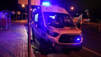 Malatya'da Ambulans İle Otomobil Çarpıştı Açıklaması 5 Yaralı