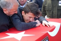 MUSTAFA ARSLAN - Şehit Yavuz Uygun Son Yolculuğuna Uğurlandı