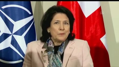 Stoltenberg Gürcistan Cumhurbaşkanı Zurabişvili İle Görüştü