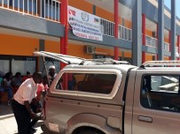 İNSANI YARDıM VAKFı - Türkiye'den İdai Kasırgası Mağdurlarına Yardım