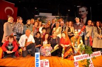 SOSYAL BELEDİYECİLİK - Başkan Alıcık 27 Mart Dünya Tiyatrolar Günü'nü Kutladı