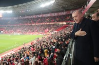 AVRUPA FUTBOL ŞAMPİYONASI - Cumhurbaşkanı Erdoğan'dan Eskişehirspor'a Reklam Panosu Jesti