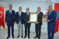 TÜRK KıZıLAYı - Kızılay'dan Mersin Emniyet Müdürlüğüne Madalya