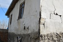BALLıCA - Malatya'daki Depremlerde 250 Bina Hasar Gördü