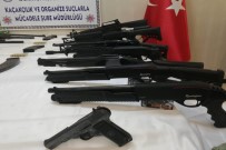 SİLAH KAÇAKÇILIĞI - Mardin'deki Operasyonlarda Cephanelik Ele Geçirildi