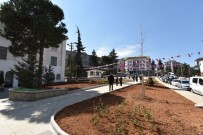 ORHAN FEVZI GÜMRÜKÇÜOĞLU - Mehmet Akif Ersoy Camisi'ne Yakışır Çevre Düzenlemesi Tamamlandı