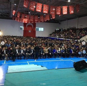 Ahmet Şafak Pınarbaşı'da Konser Verdi