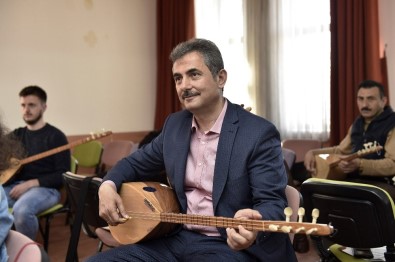 AK Parti Mamak Belediye Başkan Adayı Köse'den Kültür Merkezine Ziyaret