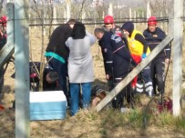 KıRıM - Ayağını Çapa Makinesine Kaptıran Çiftçi Ağır Yaralandı