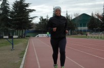 KISA MESAFE - Çocuk Esirgeme Kurumundan Hayallerine Koşan Kadın