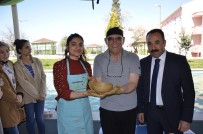 KREDI VE YURTLAR KURUMU - Çömlek Ustası Gençlerle Bir Araya Geldi