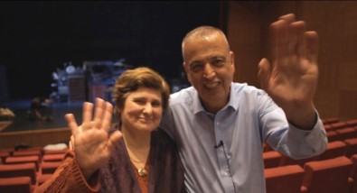 İlgezdi, Dünya Tiyatrolar Günü'nü Kutladı