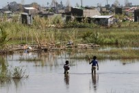 ULUSA SESLENİŞ - Kasırganın Vurduğu Mozambik'te 5 Kolera Vakası