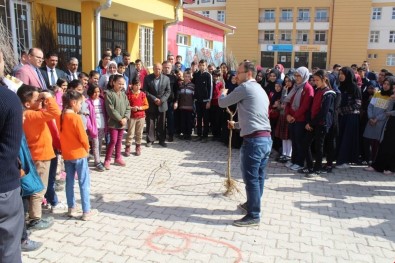 Keskin'de Bin 600 Adet Meyve Fidanı Dağıtıldı