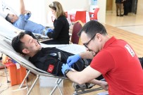 TÜRK KıZıLAYı - Konyaaltı Belediyesi'nden Kan Bağışına Destek