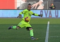 PORTEKIZ - Küllerinden Doğan Adam Açıklaması Beto