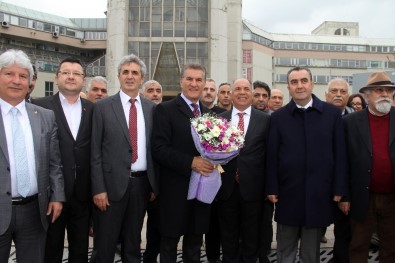 Mustafa Sarıgül Perpa Ticaret Merkezi'nde Esnafı Ziyaret Etti