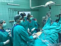 İSMAİL CEM - Balcalı'da Laparoskopik Rektum Kanseri Cerrahisinde Canlı Yayın