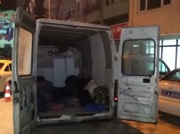 İNSAN TİCARETİ - Çanakkale'de 34 Mülteci Yakalandı